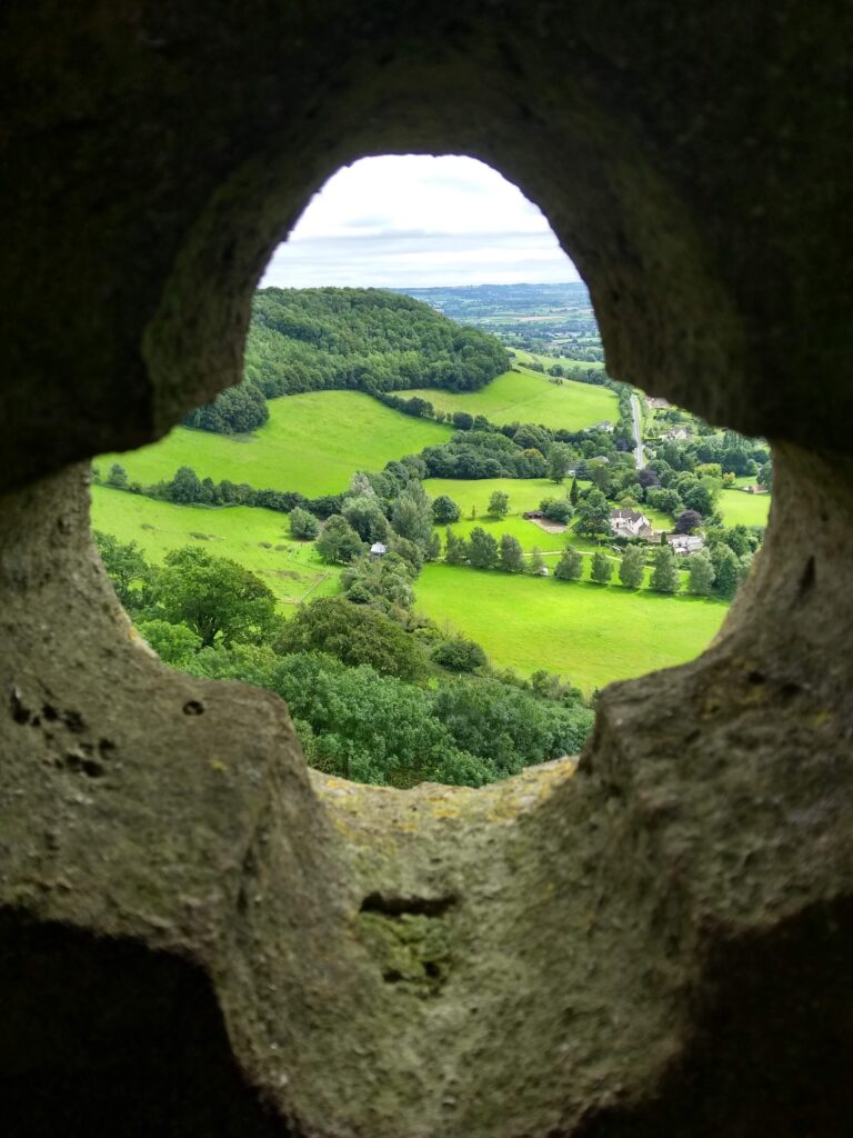 view through a hole in stone - minimising the view 